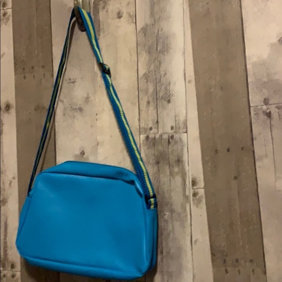 Lonely Planet Kids Blue Ziptop World Travel Bag - Picture 3 of 4